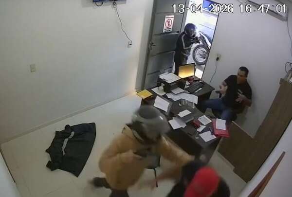 Video: así asaltaron una estación de servicios en CDE - ABC en el Este - ABC Color