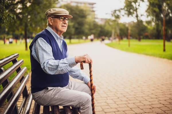 Estudio revela el impacto de la soledad en la memoria de adultos mayores - Estilo de vida - ABC Color