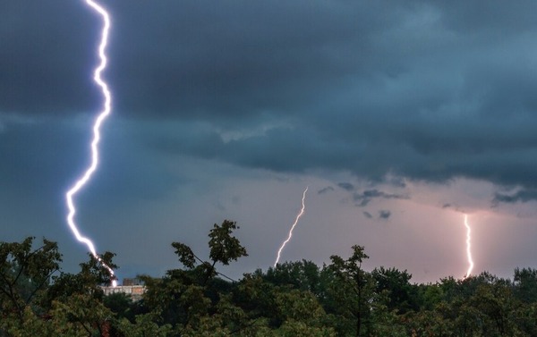Alerta meteorológica: Sistema de tormentas ingresará al país con ráfagas de hasta 100 km/h