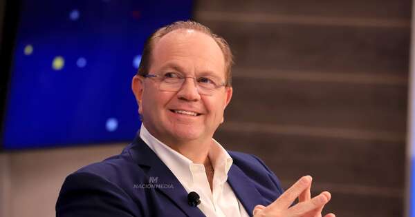 La Nación / Pérez apuesta al debate frente al silencio de sus adversarios Núñez y Samaniego