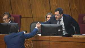 Latorre afirma que la candidatura de Alliana genera "tranquilidad" y lanza nombres para la fórmula 2028