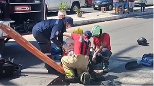 Joven recibe alta tras perder el cuero cabelludo