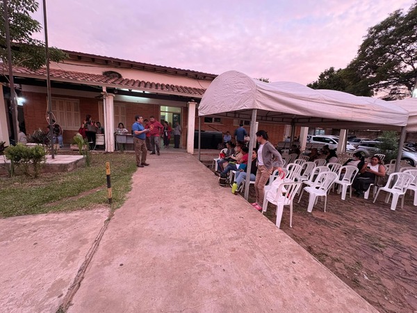 Más de 360 pacientes acudieron al agendamiento del consultorio de diabetes en el Hospital General de San Lorenzo » San Lorenzo PY