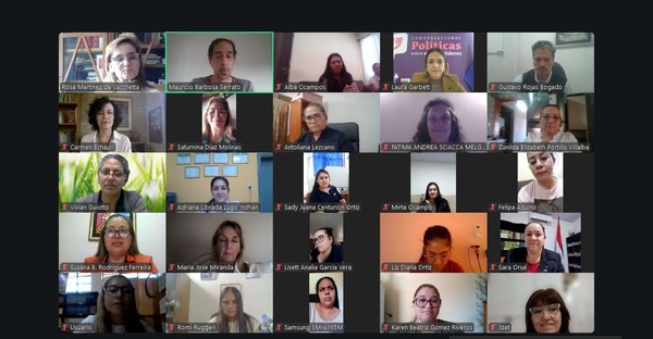 Capacitan a mujeres precandidatas para elecciones municipales 2026 - ADN Digital