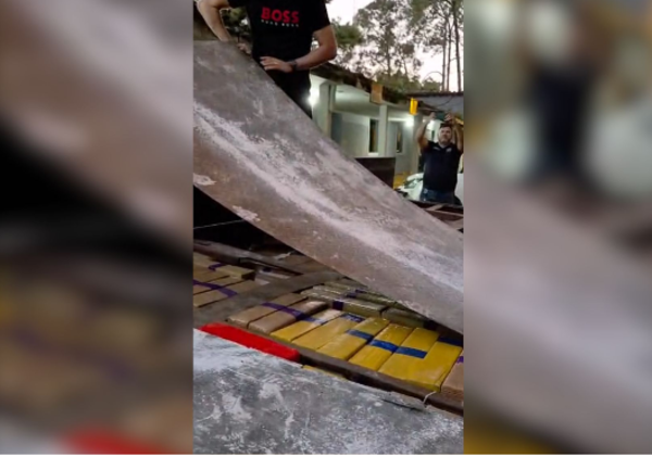 Incautan en CDE más de 300 kilos de marihuana ocultos en el doble fondo de un camión