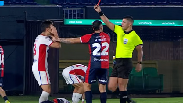 Iván Valdez siente "impotencia" tras el reconocimiento del error arbitral en su expulsión