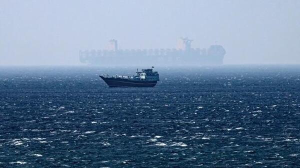EE.UU. dice que ningún buque logra romper su bloqueo a los puertos iraníes en Ormuz - San Lorenzo Hoy