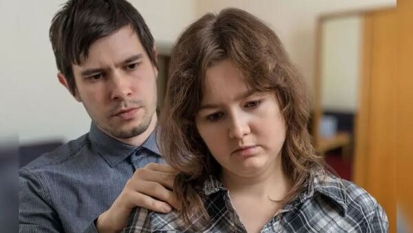 “Mi pareja me presiona para usar ropa sexy y apretada”