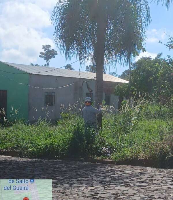 ANDE retira 176 conexiones clandestinas y precarias en Canindeyú - Economía - ABC Color