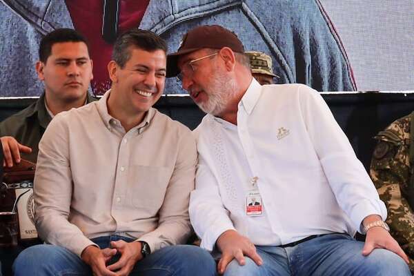 Cartistas encubren a IPS y gastos para influencers, pero ni les calienta el salario mínimo - Política - ABC Color