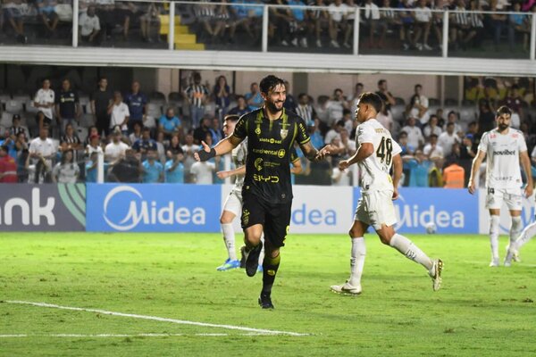 Histórico empate del alternativo de Recoleta ante el Santos de Neymar