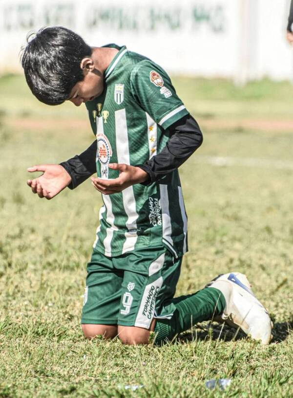 Un mitã’i pidió como “regalo” ayudomi para niños del hospital Acosta Ñu