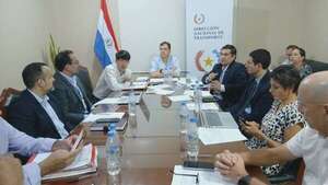 Se podría dar un paro de camioneros a nivel nacional porque no se logró el incremento de la carta flete - Nacionales - ABC Color