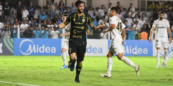 Recoleta saca un punto sabor a hazaña ante el Santos de Neymar