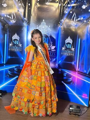 Popular / Luna Garrity la Mini Universo Paraguay brilla en el mundo y deja en alto al país con solo 7 años