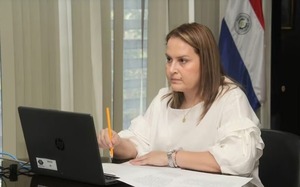 Caso Hernán Rivas: Fiscalía apunta a llegar a juicio oral para demostrar que senador no es abogado