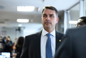 El Supremo ordena investigar al hijo de Bolsonaro por difamación tras vincular a Lula con el narcotráfico
