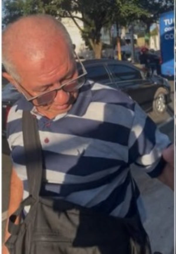 Popular / Escrachó en redes a supuesto acosador de colectivo