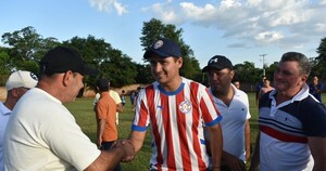 Castro revierte la interna en Oviedo y deja a Benítez en crisis