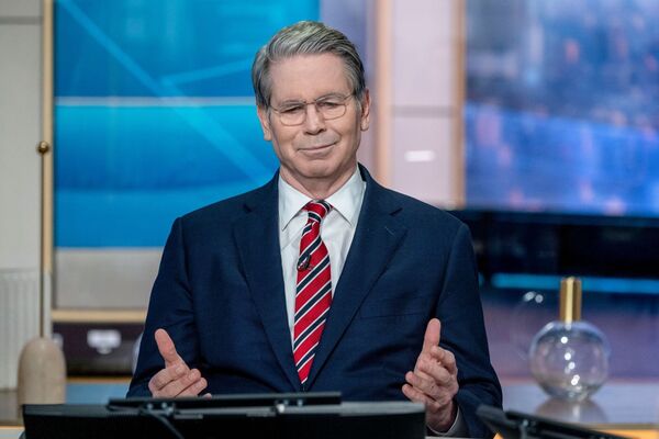 Secretario del Tesoro afirma que los aranceles de Trump podrían restablecerse en julio - 5Días