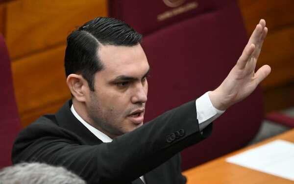 “El fraude no puede gobernar”: Desde PPQ exigen que Hernán Rivas y sus cómplices vayan presos - Política - ABC Color