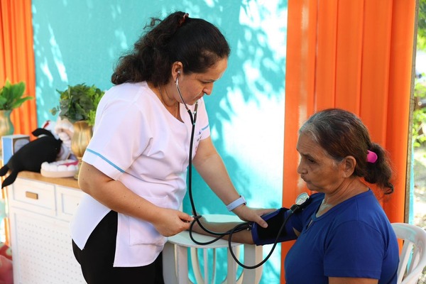 Benefician a más de 200 personas con servicio integral - ADN Digital