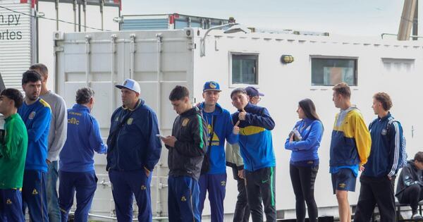 Diario HOY | Migraciones refuerza control ante ingreso de hinchas al país