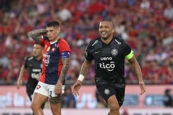 Olimpia empieza a jugar el clásico: “Olimpia es Grandeza: NO SOMOS IGUALES” - Superclásico - ABC Color