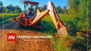 MÁS DE 2.300 POBLADORES BENEFICIADOS CON MANTENIMIENTO DE CAMINOS EN ITAPÚA