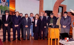 Universidad Internacional rechaza «ataques inmisericordes» de exdirectivo y anuncia acciones legales