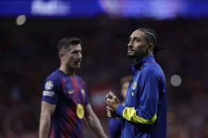 Raphinha se disculpa por sus gestos a la afición del Atlético - Fútbol Internacional - ABC Color