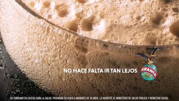 La luna en un vaso: Fernet Branca y Kokũ encuentran el espacio en la espuma - 5Días