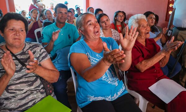 Invitan a jornada integral para adultos mayores en la antigua sede del Hospital de Clínicas - trece