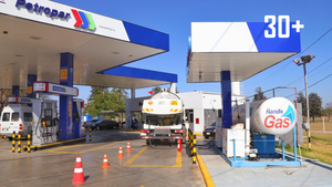 Contrato Petropar-Doha: póliza se utilizará para mantener combustible, afirma presidente - trece