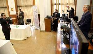 Bacchetta recuerda que nadie le creyó cuando advirtió que Rivas no era abogado - Política - ABC Color