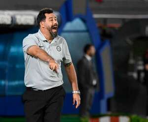 “Vitamina” Sánchez expresó su descontento por el arbitraje y fue autocrítico  - Olimpia - ABC Color