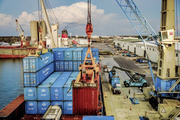 La guerra en Medio Oriente frenará el crecimiento económico mundial, advierte el FMI