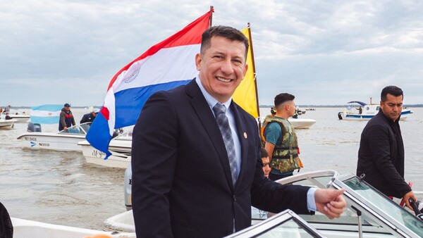 Detienen a intendente en allanamientos simultáneos por presunto tráfico de drogas