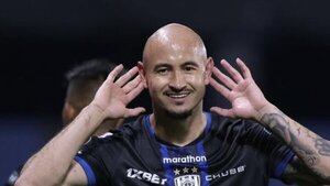 Doblete de Carlos González en triunfo del Independiente