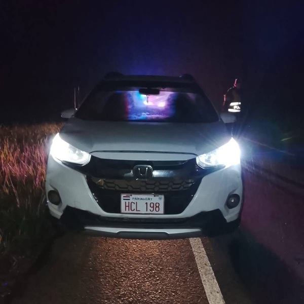 Agentes de la Comisaría 1ª de Itacurubí recuperan camioneta hurtada en Cordillera - Concepción al Día