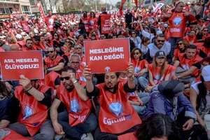 Turquía arresta a decenas de personas por apología de tiroteos en escuelas - Mundo - ABC Color