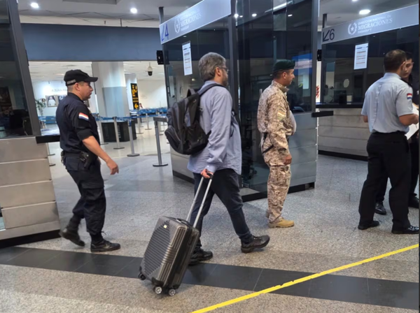 Brasileño detenido con oro en el aeropuerto