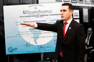 Deben irse ambos: Rivas por amenazar y el Fiscal General por ser una “vergüenza”, dice Vallejo   - Política - ABC Color