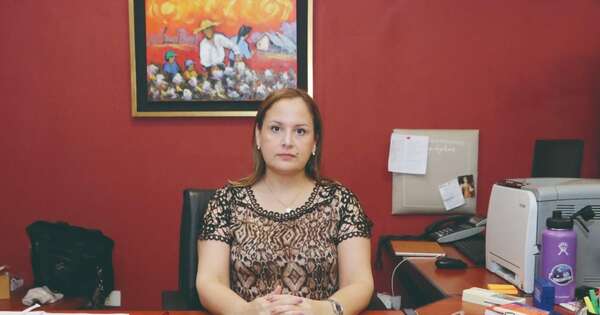 Diario HOY | Fiscala amenazada apunta a Hernán Rivas, según una nota enviada a su superior