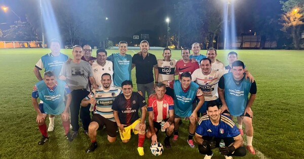 Peña retoma el "futbolacho" para superar las tensiones internas