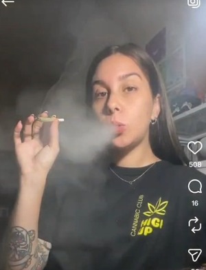 Popular / Ñembo influencer no aguantó y se entregó a la justicia