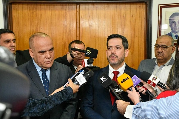 Presidentes del Senado y Diputados coordinan agenda legislativa