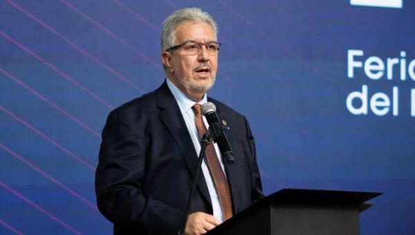 "No vamos a entrar en el juego político": Duarte evita polémica con Leite