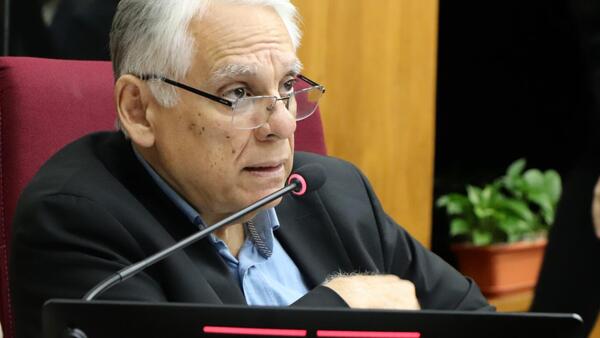 Reforma de la Caja Parlamentaria: Iramain propone cierre y nuevo sistema de jubilación