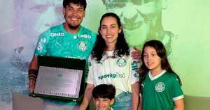 La Nación / La historia de Gómez, “en verde y blanco”